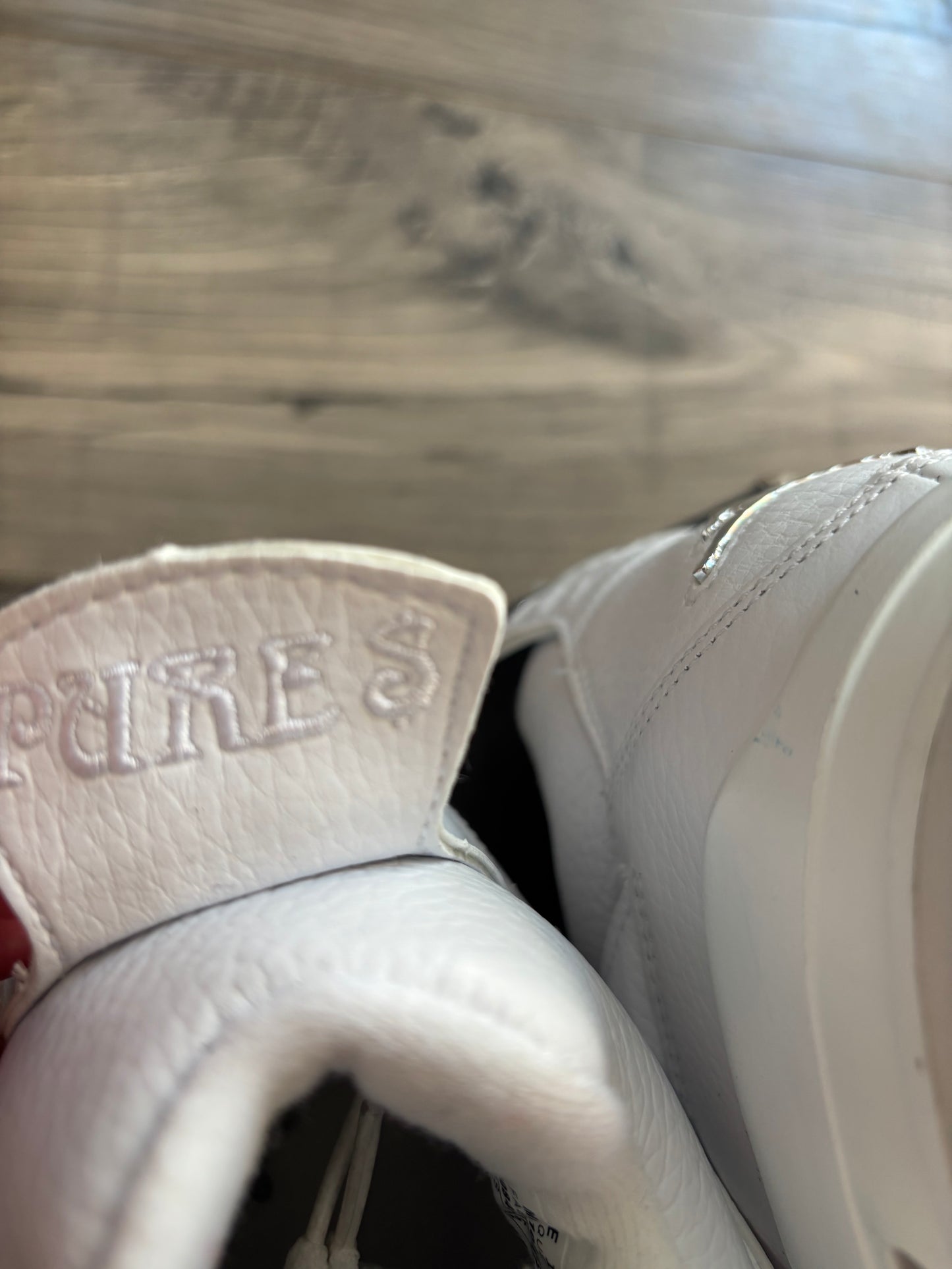 Brand new 2006 Jordan 4 Pure money size 13 with Box