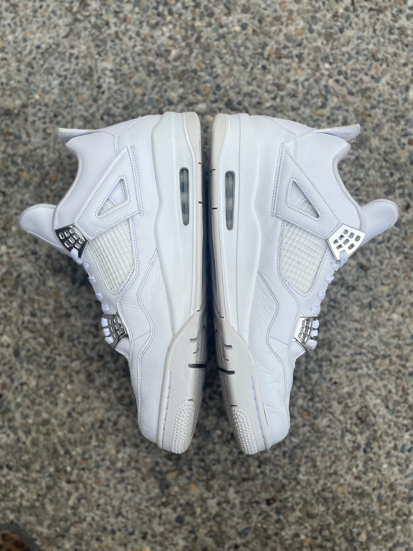 2016 Jordan 4 white metallic pure money with box Size 13