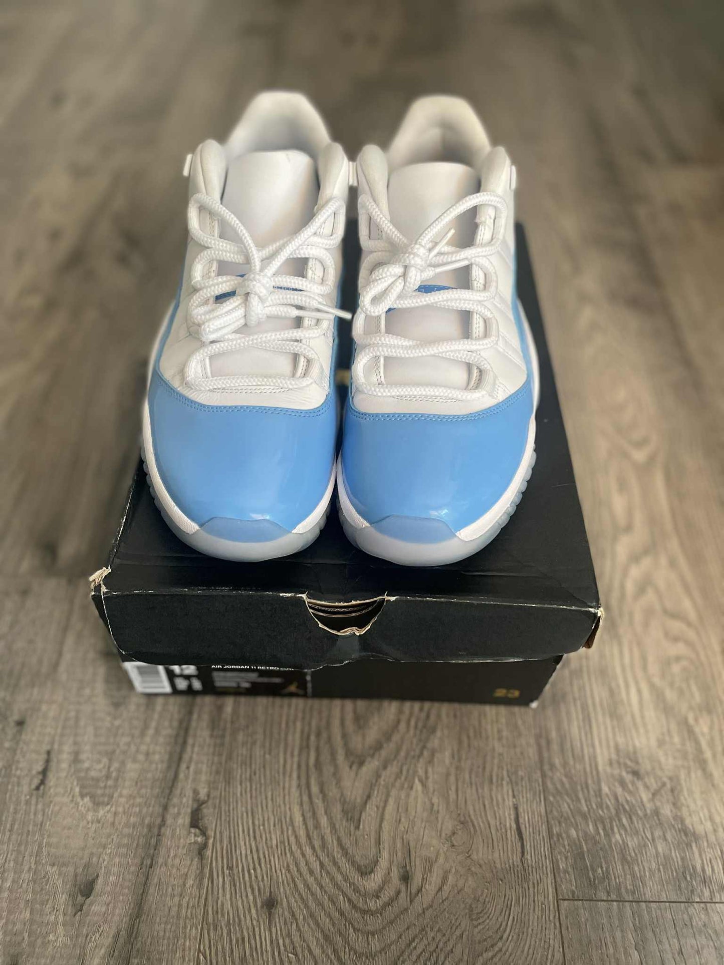 2017 Jordan 11 low retro university blue size 12 with Box