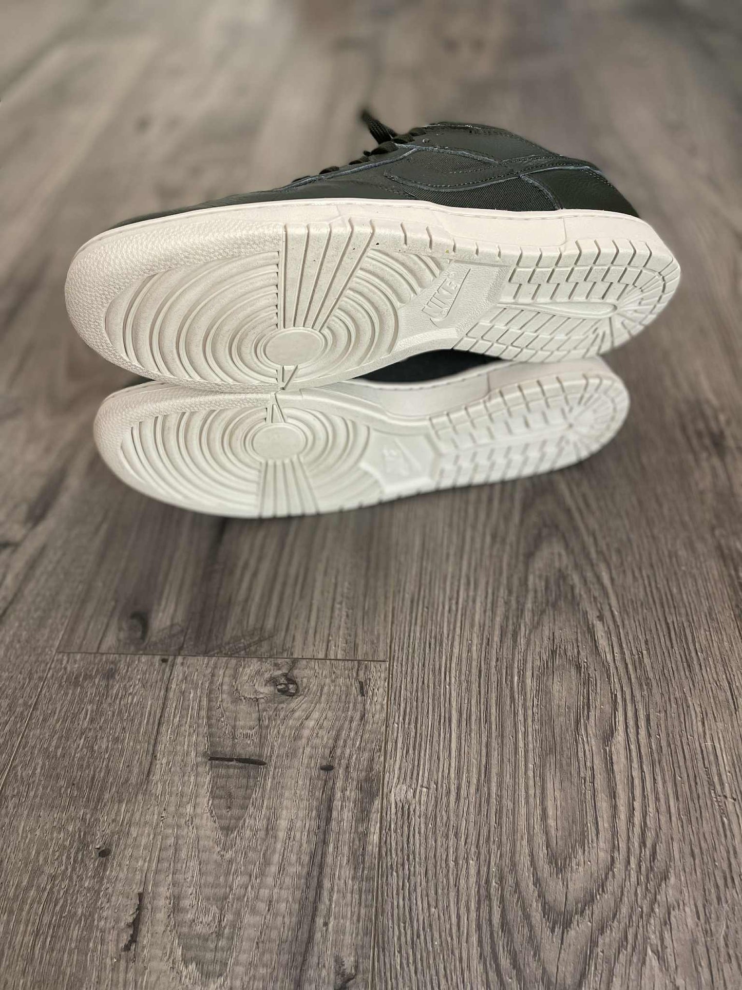 Nike Dunk sequoia Size 12.5 with box