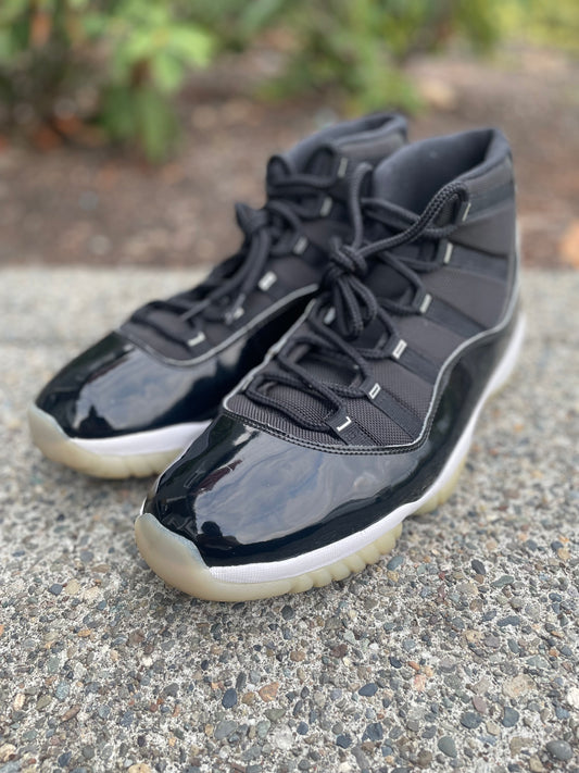 2020 Jordan retro 11 jubilee Size 14