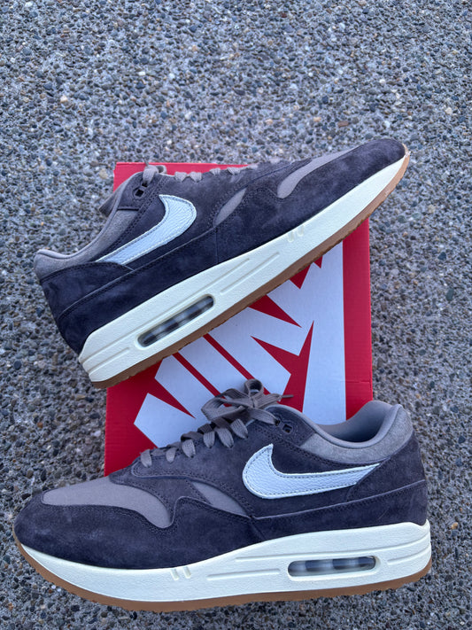 2022 Nike Air max 1 Crepe soft grey size 12.5