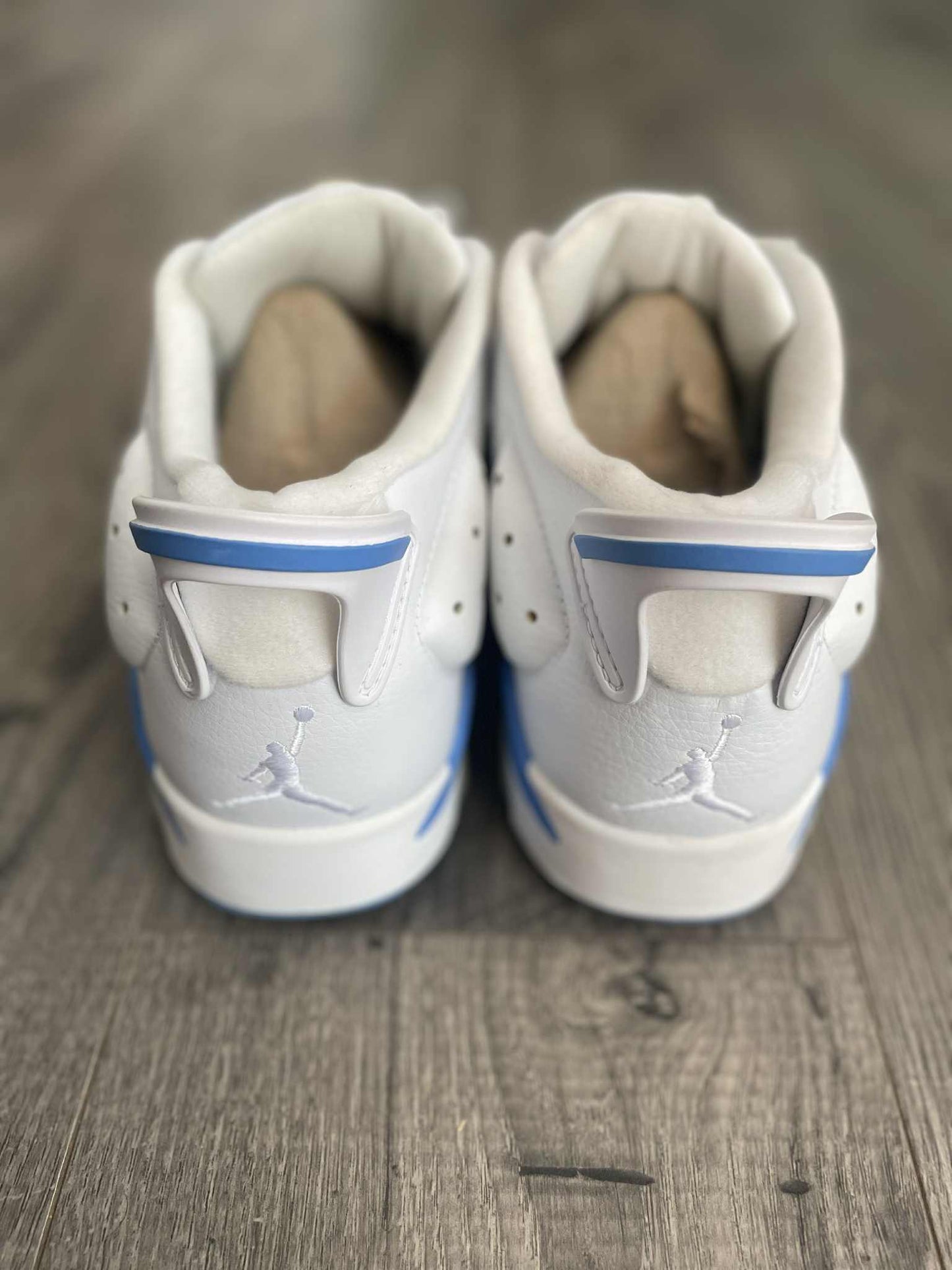 Brand new 2002 Jordan 6 retro low university blue size 13 with Box